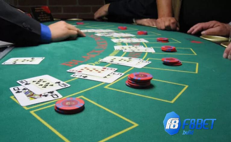 Bài Xệp F8bet Game Hấp Dẫn Nhiều Người Chơi Nhất 2025 3 Tổng Quan Về Bài xệp Chi Tiết Nhất