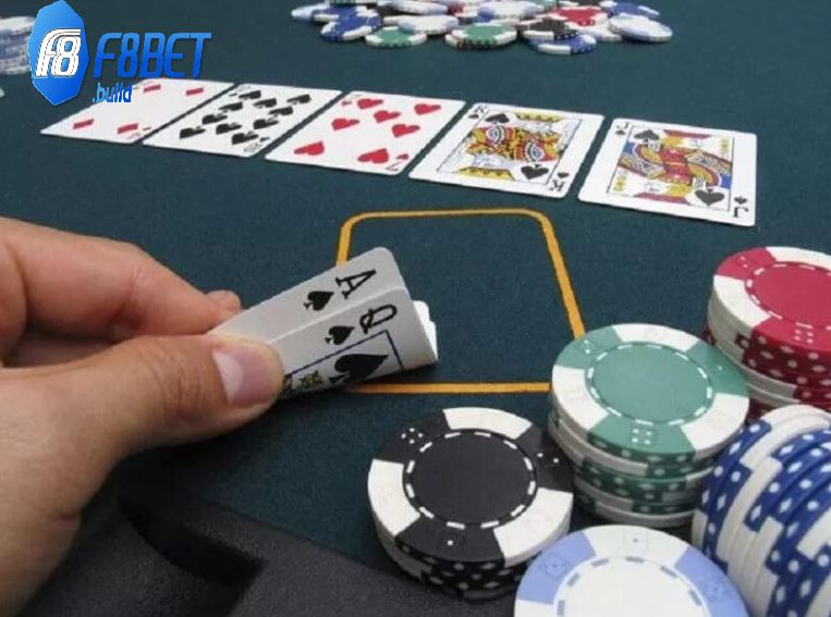 Bài Xì Tố F8bet - Tựa Game Đông Đảo Game Thủ Tham Gia 4 Các loại bộ bài trong Xì Tố